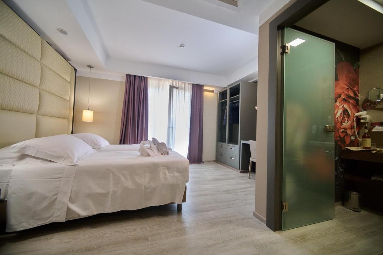 Park Hotel Le Dune Di Giovino Catanzaro Dış mekan fotoğraf